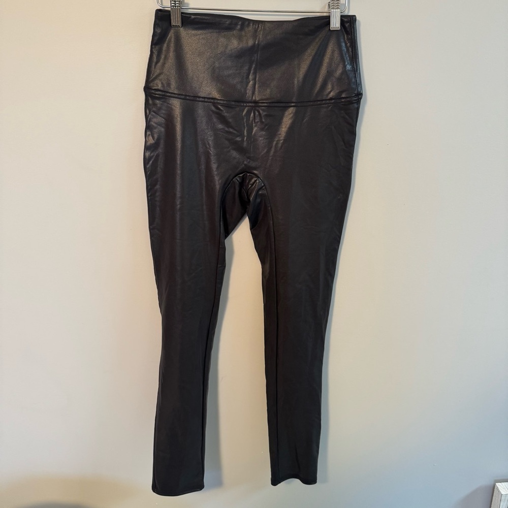 JANE AND BLEEKER Women's Leggings Faux Leather Form Fitting BLACK Size XL